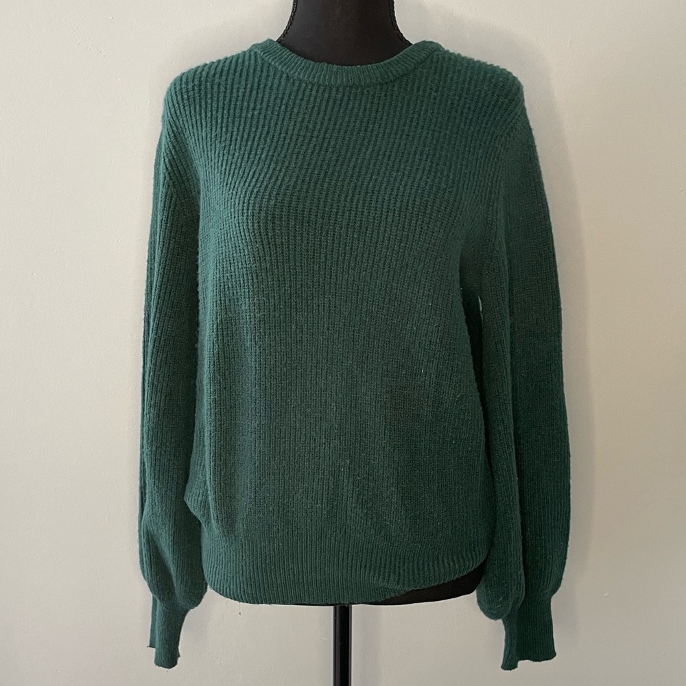 SO Green Sweater